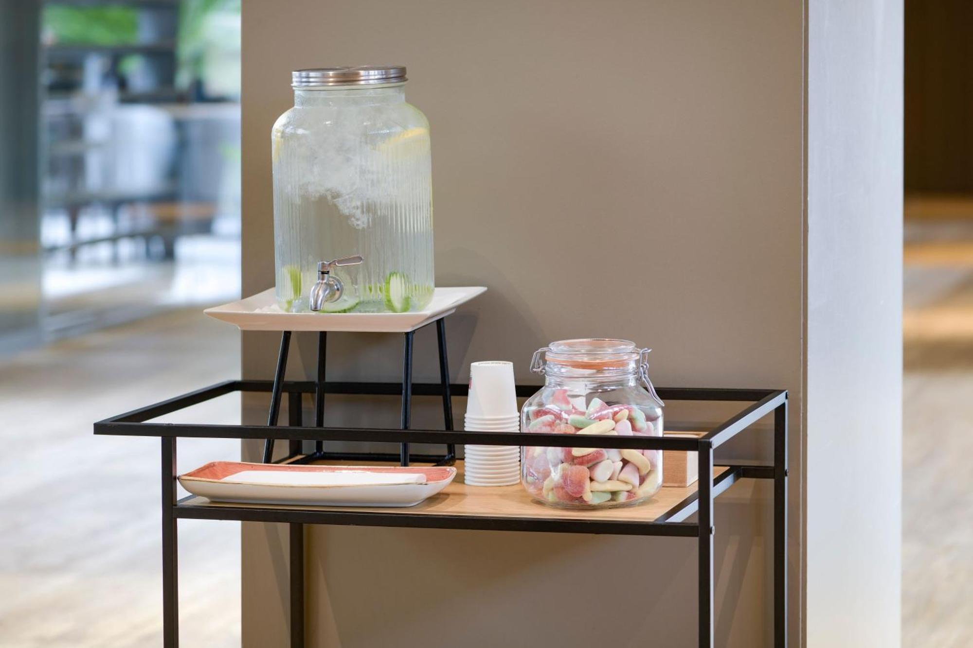 Ac Hotel Ciutat De Palma By Marriott Ngoại thất bức ảnh